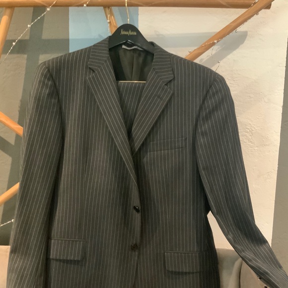 Hickey Freeman Other - Hickey Freeman Worsted Wool Suit